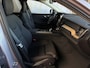 Volvo XC60 2.0 T8 455PK AWD PLUS DARK NIEUWE AUTO HARMAN KARDON 360.CAM STOEL/STUUR VERW LEER vapour grey