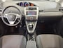 Toyota Verso 2.0 D-4D Business 7p. PANO NAVI CRUISE TREKHAAK 2 X SLEUTELS