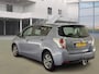 Toyota Verso 2.0 D-4D Business 7p. PANO NAVI CRUISE TREKHAAK 2 X SLEUTELS