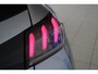 Peugeot 208 1.2 Turbo 100-PK EAT8 Panorama Dak | Camera | 17" Lichtmetaal | Digitaal Dashboard | Parkeersensoren Rondom | Navigatie | LED