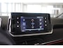 Peugeot 208 1.2 Turbo 100-PK EAT8 Panorama Dak | Camera | 17" Lichtmetaal | Digitaal Dashboard | Parkeersensoren Rondom | Navigatie | LED