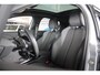 Peugeot 208 1.2 Turbo 100-PK EAT8 Panorama Dak | Camera | 17" Lichtmetaal | Digitaal Dashboard | Parkeersensoren Rondom | Navigatie | LED