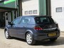 Opel Astra 1.8 ESSENTIA
