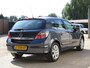 Opel Astra 1.8 ESSENTIA