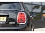 MINI Cooper 5-Deurs 1.5 Business '15 LED Navi Clima Cruise Inruil mogelijk