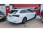 Skoda Octavia Combi 1.4 TSI iV PHEV Business Edition Plus SOH 92% / KEYLESS / CAMERA / CARPLAY / FULL LED / STUURVERW / STOELVERW / SFEER / NAVI / CLIMA