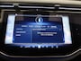 Mercedes-Benz E-klasse 300 e Sport Edition | AMG | Burmester | Trekhaak | Hyperscreen | Night | Multispaaks lichtmetalen velgen | Memory | Digital Light | Verlichte grill |