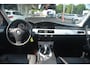 BMW 5-Serie 523i Business Line | Clima | Cruise-control | Leer | PDC | NL auto!! |