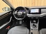 Skoda Octavia Combi 1.0 TSI Ambition Apple CarPlay/Android Auto | Climate & cruise control | LED verlichting | Lichtmetalen velgen | Navigatiesysteem | Parkeersensoren achter | Trekhaak