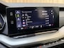 Skoda Octavia Combi 1.0 TSI Ambition Apple CarPlay/Android Auto | Climate & cruise control | LED verlichting | Lichtmetalen velgen | Navigatiesysteem | Parkeersensoren achter | Trekhaak