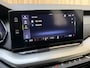 Skoda Octavia Combi 1.0 TSI Ambition Apple CarPlay/Android Auto | Climate & cruise control | LED verlichting | Lichtmetalen velgen | Navigatiesysteem | Parkeersensoren achter | Trekhaak