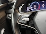 Skoda Octavia Combi 1.0 TSI Ambition Apple CarPlay/Android Auto | Climate & cruise control | LED verlichting | Lichtmetalen velgen | Navigatiesysteem | Parkeersensoren achter | Trekhaak