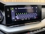 Skoda Octavia Combi 1.0 TSI Ambition Apple CarPlay/Android Auto | Climate & cruise control | LED verlichting | Lichtmetalen velgen | Navigatiesysteem | Parkeersensoren achter | Trekhaak