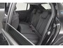 Peugeot e-208 EV Allure 50 kWh | 98,9% SOH | Camera | Navigatie | Parkeersensoren | Stoelverwarming
