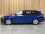 Skoda Octavia Combi 1.5 TSI First Edition Automaat | Apple CarPlay/Android Auto | Achteruitrijcamera | Cruise & climate control | LED koplampen | Stoel- en stuurwielverwarming | Rijstrooksensor | Parkeersensoren voor en achter