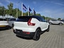 Volvo EX40 Single Motor Ext. Range Ultra Bl. Ed. Eur. 82 kWh | BLIS | Panorama dak | 360 Camera | Verwarm. Stoelen/Stuur | Warmtepomp |
