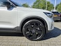 Volvo EX40 Single Motor Ext. Range Ultra Bl. Ed. Eur. 82 kWh | BLIS | Panorama dak | 360 Camera | Verwarm. Stoelen/Stuur | Warmtepomp |