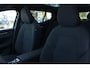 Volvo EX30 P5 Long Range Ultra Europa 69 kWh 45th Anniversary Edition | 5 jaar garantie - (2 jaar extra fabrieksgarantie) | Zwarte Interieur Bekleding | 20 inch lichtmetalen velgen | Getint glas achter | Verwarmde voorstoelen en stuurwiel | Panoramadak | 360 Graden Camera | Premium Audio By Harman Kardon | Draadloze telefoonlader | Pilot Assist | Parkeerassistent |