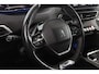 Peugeot 3008 1.2 PureTech GT Black Pack Trekhaak Keyless Stoelverwarming