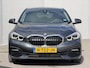 BMW 1-Serie 118i Business Edition / 1e Eigenaar / Navigatie / Camera / PDC / Apple Carplay & Android Auto / Parkeerassistent / Cruise Control / Clima / DAB / NAP /