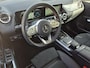 Mercedes-Benz GLA 250 e AMG Line / Dealer onderhouden / Accu SOH 98,51% / Glazen schuif- en kanteldak / Trekgewicht 1800 kg / Stoelverwarming / Achteruitrijcamera / Elektrische achterklep / Cruise control / Draadloze telefoon lader / Keyless Entry/Start /