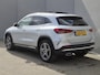 Mercedes-Benz GLA 250 e AMG Line / Dealer onderhouden / Accu SOH 98,51% / Glazen schuif- en kanteldak / Trekgewicht 1800 kg / Stoelverwarming / Achteruitrijcamera / Elektrische achterklep / Cruise control / Draadloze telefoon lader / Keyless Entry/Start /