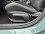 Hyundai Bayon 1.0 T-GDI Premium Sky / AUTOMAAT / Glazen Schuif kanteldak / Adaptieve cruise control / Stoel & Stuurwiel verwarming / Achteruitrijcamera / Dodehoekdetectie / Parkeersensoren Voor + Achter /