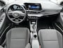 Hyundai Bayon 1.0 T-GDI Premium Sky / AUTOMAAT / Glazen Schuif kanteldak / Adaptieve cruise control / Stoel & Stuurwiel verwarming / Achteruitrijcamera / Dodehoekdetectie / Parkeersensoren Voor + Achter /