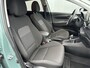 Hyundai Bayon 1.0 T-GDI Premium Sky / AUTOMAAT / Glazen Schuif kanteldak / Adaptieve cruise control / Stoel & Stuurwiel verwarming / Achteruitrijcamera / Dodehoekdetectie / Parkeersensoren Voor + Achter /