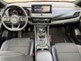 Nissan Qashqai 1.3 MHEV Tekna / Trekhaak / Panoramadak / HUD / Elektr Bestuurders Stoel / Elektr. Achterklep /
