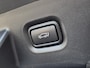 Hyundai Ioniq 5 Lounge 73kWh / SOH 100% / SOLAR dak / Fabrieksgarantie tot 05-2027 / Dealer onderhouden / Head Up Display / CCS snelladen / Warmtepomp / Trekgewicht 1600 kg / Stuur- Stoel & Achterbank verwarming / Rondomzicht camera / Bose Audio Systeem /