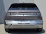 Hyundai Ioniq 5 Lounge 73kWh / SOH 100% / SOLAR dak / Fabrieksgarantie tot 05-2027 / Dealer onderhouden / Head Up Display / CCS snelladen / Warmtepomp / Trekgewicht 1600 kg / Stuur- Stoel & Achterbank verwarming / Rondomzicht camera / Bose Audio Systeem /