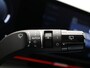 Hyundai Kona Electric N Line Business 64.8 kWh / Adaptieve Cruise Control / Apple Carplay & Android Auto / Navigatie / Achteruitrijcamera / DAB / Climate Control /