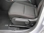 Hyundai Kona Electric N Line Business 64.8 kWh / Adaptieve Cruise Control / Apple Carplay & Android Auto / Navigatie / Achteruitrijcamera / DAB / Climate Control /