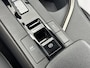 Toyota C-HR / C-HR+ 1.8 Hybrid 140 Executive / Fabrieksgarantie tot 10 jaar mogelijk / Navigatie / Camera / Climate Control / Apple Carplay/Android auto /