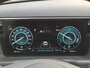 Hyundai Tucson 1.6 T-GDI PHEV Comfort Smart 4WD / SOH 97% / Dealer onderhouden / Fabrieksgarantie tot 06-2027 / 1.350 kg trekgewicht / Elektrische achterklep / Achteruitrijcamera / Stuur- & Stoelverwarming / Apple Carplay Android Auto / Adaptief cruise control /