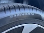 Hyundai Kona Electric Comfort Smart 48.4 kWh / Navigatie / Blind-Spot Collision-Avoidance Assist / Adaptieve Cruise Control / 19 inch N-Velgen