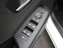 Hyundai Kona Electric Comfort Smart 48.4 kWh / Navigatie / Blind-Spot Collision-Avoidance Assist / Adaptieve Cruise Control / 19 inch N-Velgen