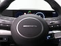 Hyundai Kona Electric Comfort Smart 48.4 kWh / Navigatie / Blind-Spot Collision-Avoidance Assist / Adaptieve Cruise Control / 19 inch N-Velgen
