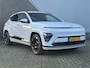 Hyundai Kona Electric Comfort Smart 48.4 kWh / Navigatie / Blind-Spot Collision-Avoidance Assist / Adaptieve Cruise Control / 19 inch N-Velgen