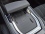 Renault Austral 1.2 E-Tech full hybrid 200 Techno / Fabrieksgarantie tot 05-2027 / Panorama Dak / 1.500 KG Trekgewicht / Adaptief Cruise Control / Camera 360° / Navigatie / Stuur-, Stoel- & Voorruitverwarming / Elektrische Bestuurdersstoel / 19” LM Wielen met All Season Banden /