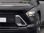 Hyundai Kona 1.6 GDI HEV Premium / Direct Leverbaar / Modeljaar 2026 / Navigatie / 18" LMV / Adaptieve Cruise Control / Parkeersensoren voor en achter / Stoelverkoeling / Stuurverwarming /