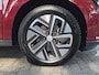 Hyundai Kona Electric EV Fashion Design 64 kWh / SOH 100% / CCS snelladen / Stoelverwarming / Krell Audio Systeem / Apple Carplay Android Auto / Draadloze telefoon lader / Achteruitrijcamera / Keyless Entry/Start / Parkeersensoren achter / Navigatie /