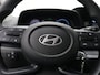 Hyundai Bayon 1.0 T-GDI Comfort / Apple CarPaly & Android Auto / Navigatie / Achteruitrijcamera / Airco / Cruise Control / LED Dagrijverlichting / LMV / Fabrieksgarantie tot 02-01-2031 / NL auto /