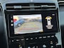 Hyundai Tucson 1.6 T-GDI HEV Comfort / Navigatie / Camera / Parkeersensoren v + a / Climate Control / 19 inch LMV / Telefoon / Dealer onderhouden auto.