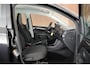 Volkswagen Up! 1.0 BMT 60pk move up! Airco Cruise Control Camera
