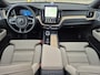 Volvo XC60 T8 455pk AWD Ultra Bright | Trekhaak | Luchtvering | B&W Audio | 360 |
