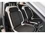 Volkswagen T-Roc 1.5 TSI 150pk DSG Sport LED Trekhaak Camera Virtual Cockpit Navigatie