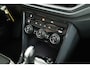 Volkswagen T-Roc 1.5 TSI 150pk DSG Sport LED Trekhaak Camera Virtual Cockpit Navigatie