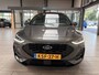 Ford Focus Wagon EcoBoost Hybrid 155 pk ST-Line | Pano | Winter Pack | Cruise control | Climate control | SYNC 4 | 4 seiz. banden |